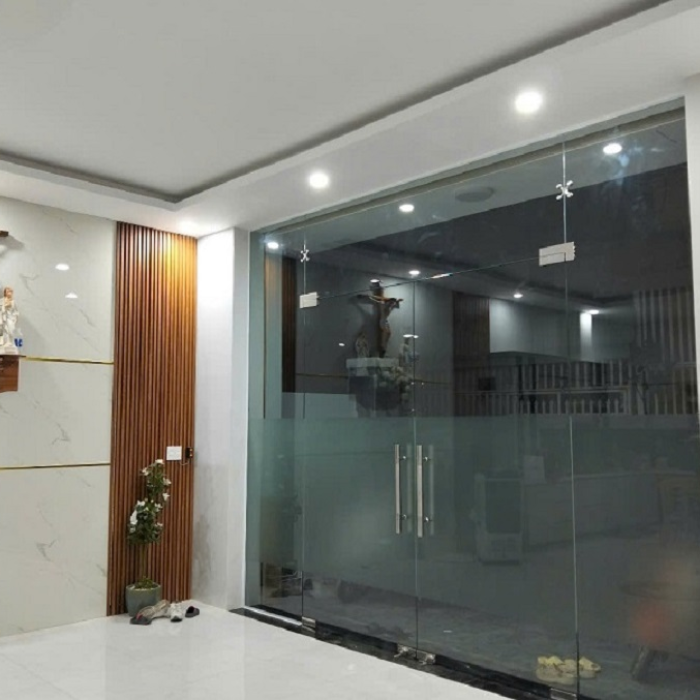 CẮT KÍNH LONG THÀNH ĐỒNG NAI NHẬN GIA CÔNG KÍNH CƯỜNG LỰC