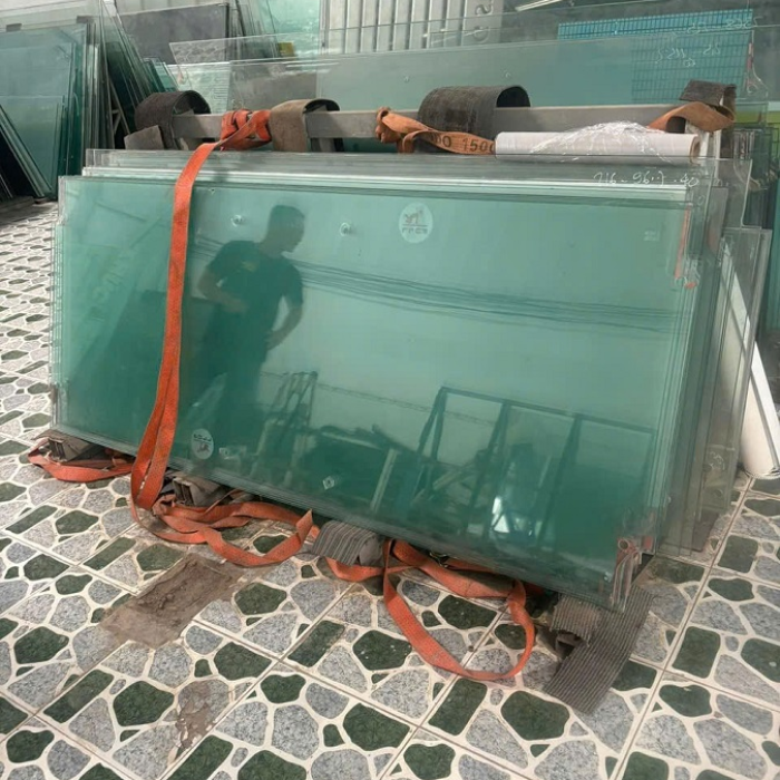 Dịch vụ cắt kính cường lực trọn gói ở Đồng Nai