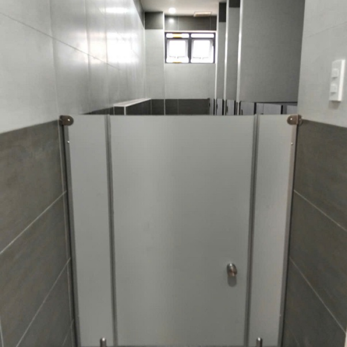 Thi Công Vách Ngăn Vệ Sinh Compact Ở Tại Đồng Nai 