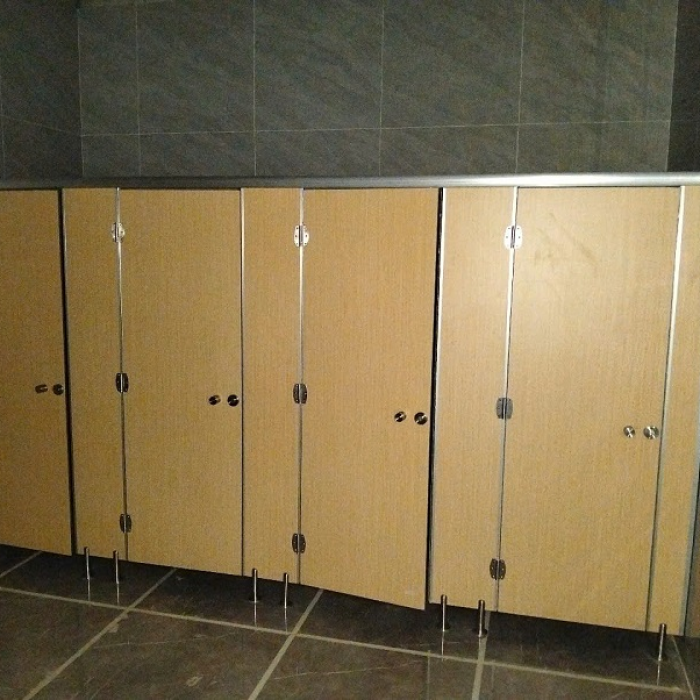 Tấm Vách Ngăn Vệ Sinh compact hpl Giá Sỉ Tại Biên Hòa Đồng Nai