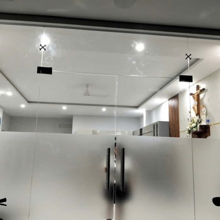 Thi Công Cửa Kính thủy lực Giá Rẻ Tại Biên Hòa Đồng Nai 