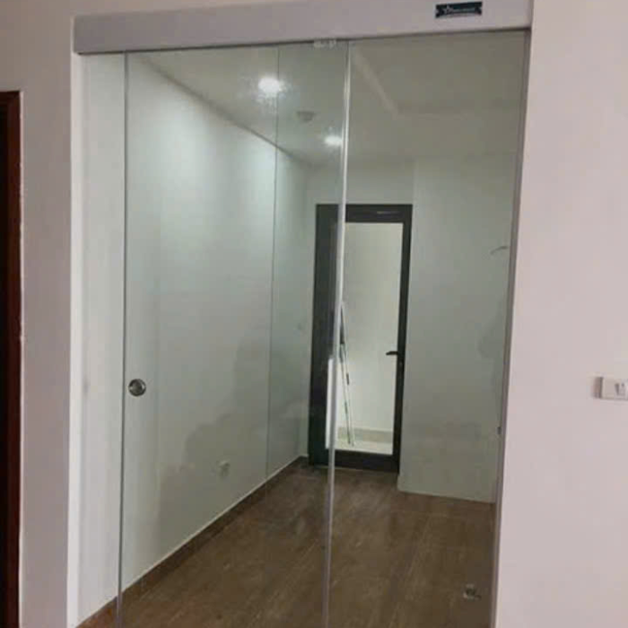 Thi Công Cửa Kính thủy lực Giá Rẻ Tại Biên Hòa Đồng Nai 