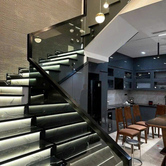 Kính cường lực giá xưởng uy tín Biên Hòa Đồng Nai