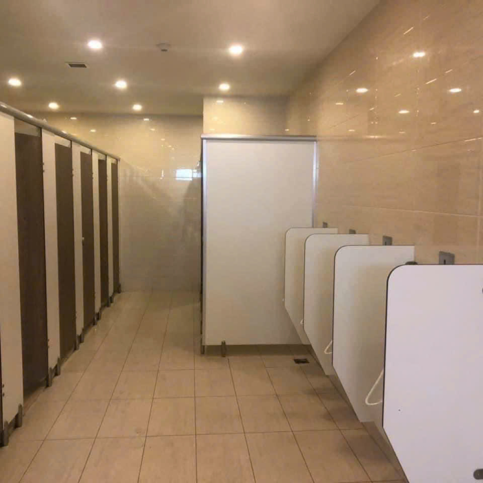 Vách ngăn vệ sinh giá sỉ Biên Hòa