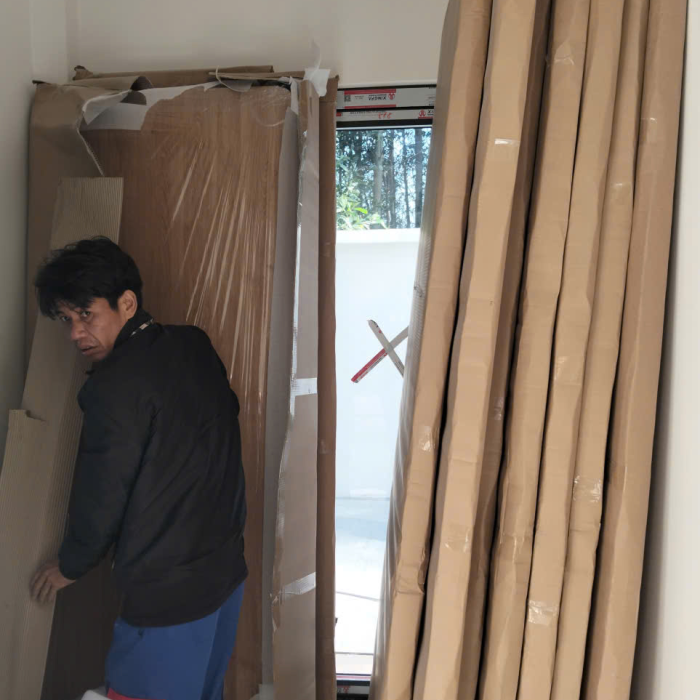 Thi Công Cửa Composite Tại Nhà | Báo Giá Thi Công Trọn Gói
