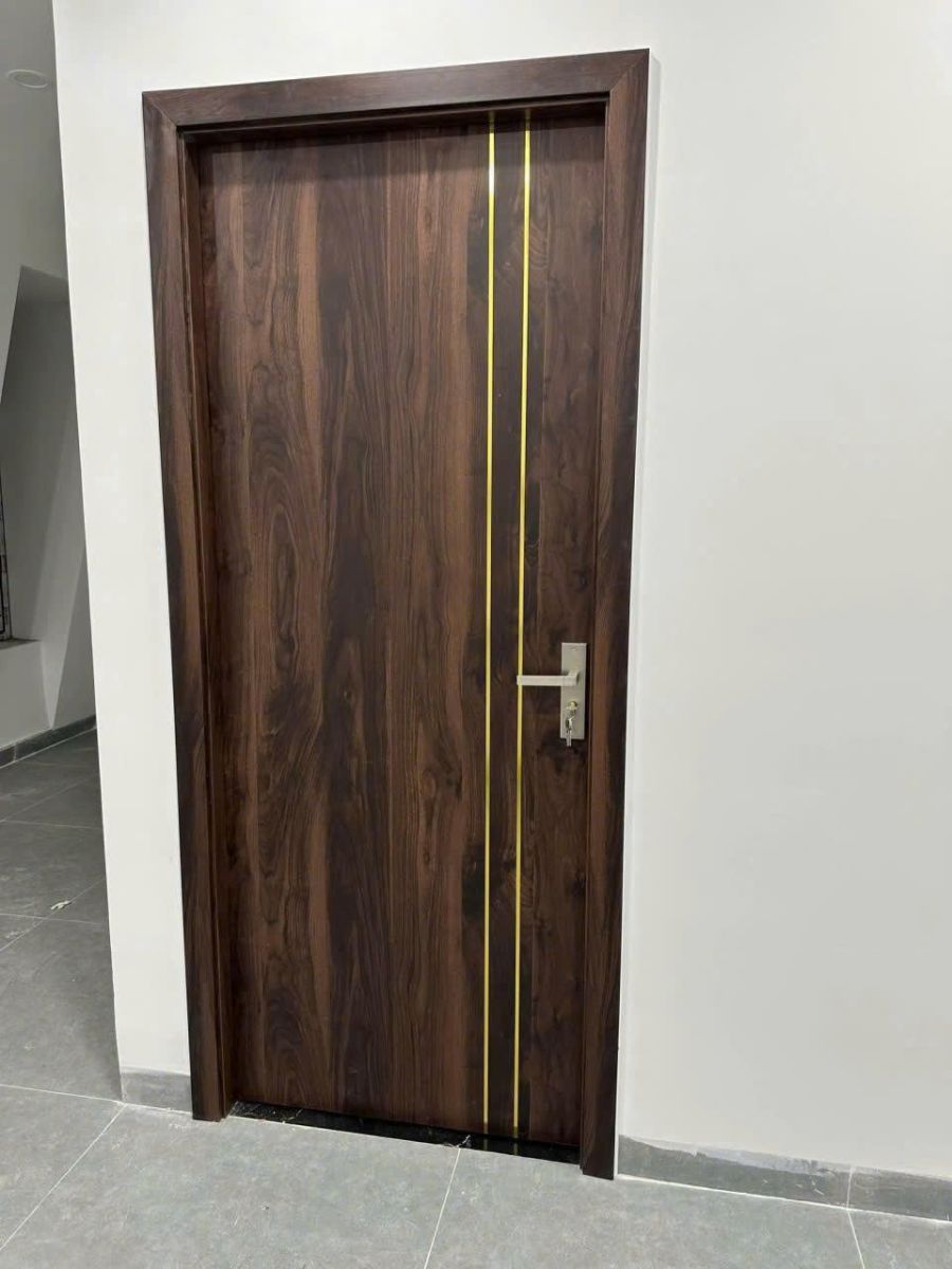 Cửa nhựa composite giả gỗ cao cấp TPHCM