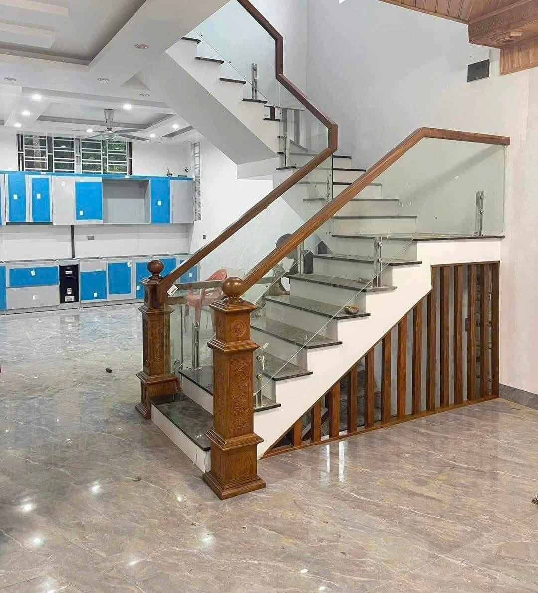CẮT KÍNH BIÊN HÒA ĐỒNG NAI