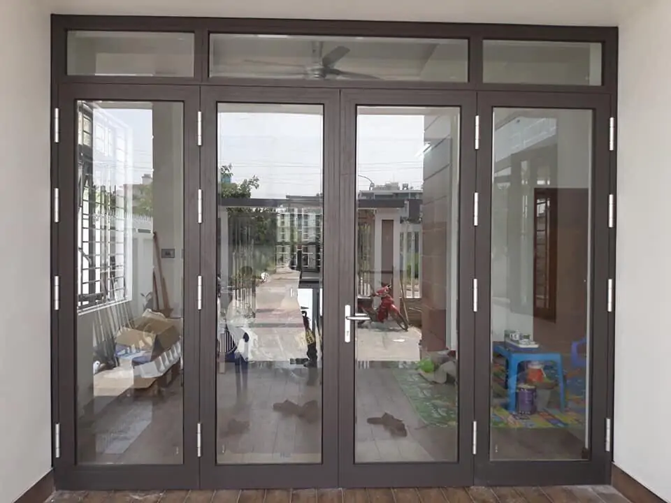 VÁCH KÍNH VĂN PHÒNG ĐỒNG NAI