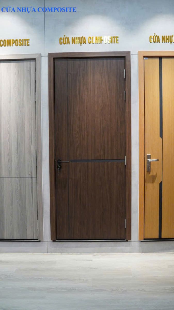 cưa nhựa giả gỗ