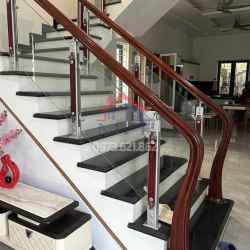 Thi công cầu thang kính uy tín tại Biên Hòa, Đồng Nai