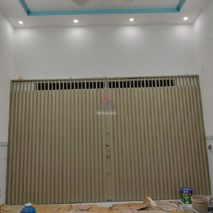 Làm Cửa Cuốn Kéo Tay Giá Rẻ Ở Tại Biên Hòa Đồng Nai