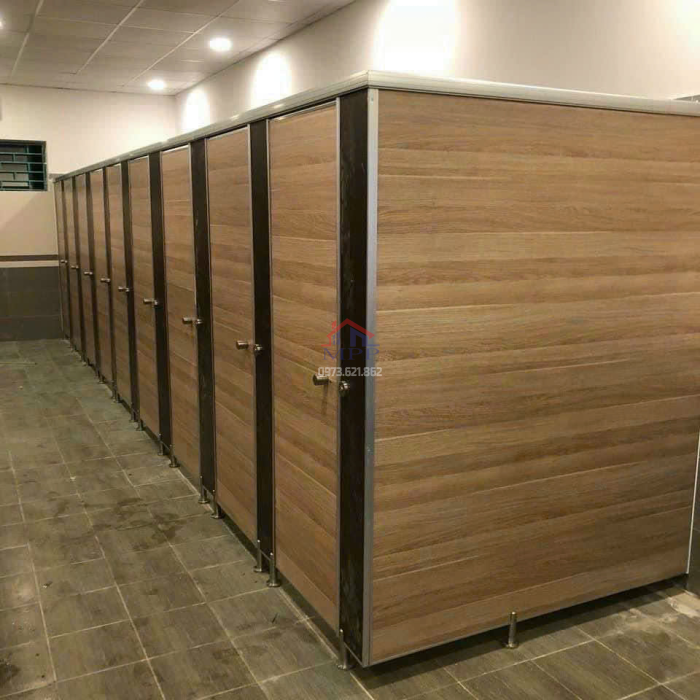 Vách ngăn vệ sinh giá sỉ Biên Hòa