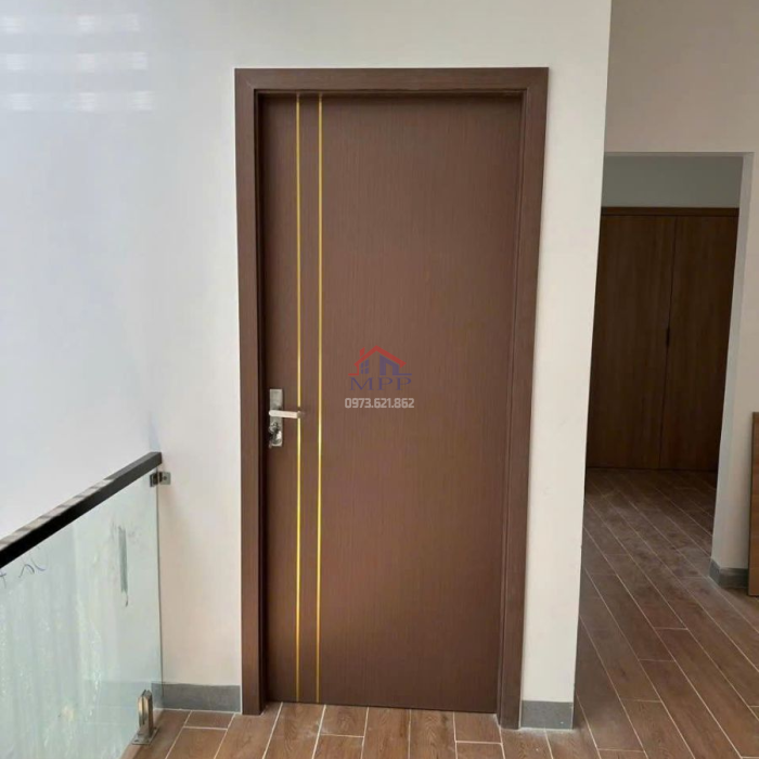 Cửa nhựa composite giả gỗ cao cấp TPHCM