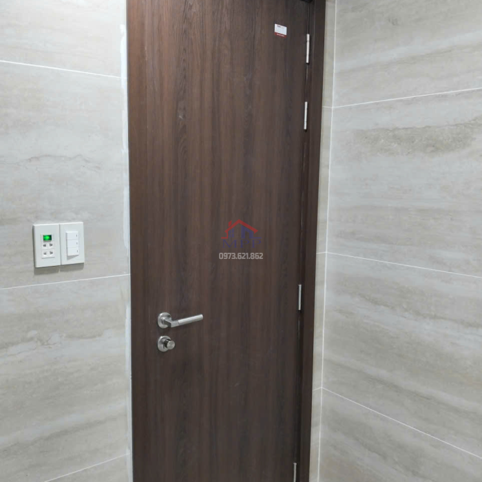 Thi Công Cửa Composite Tại Nhà | Báo Giá Thi Công Trọn Gói